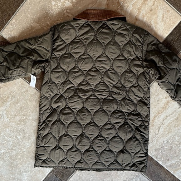 NWT - Old Navy Quilted Barn Jacket - Picture 4 of 7